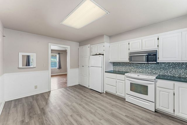 607 NW Jefferson Street, Bentonville, AR 72712