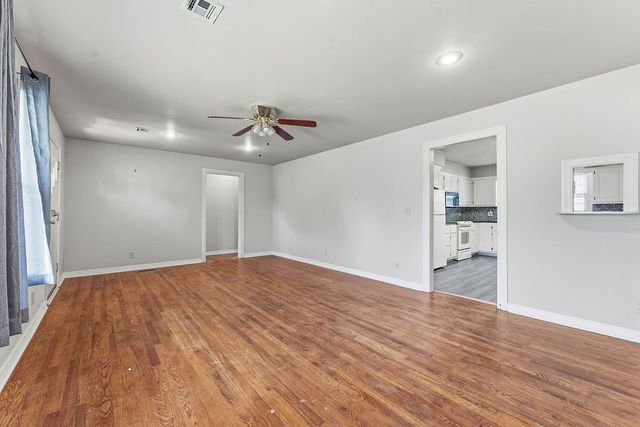 607 NW Jefferson Street, Bentonville, AR 72712