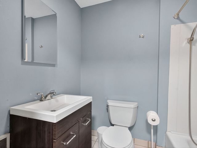 404 East 7th Street 0, Boston, MA 02127
