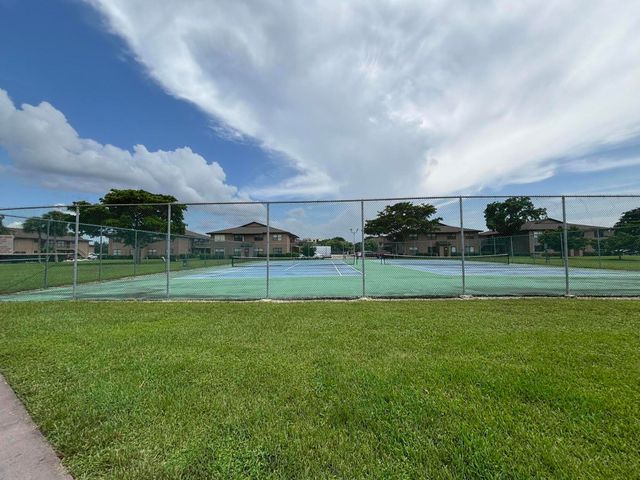 10020 WINDING LAKE Road 201, Sunrise, FL 33351