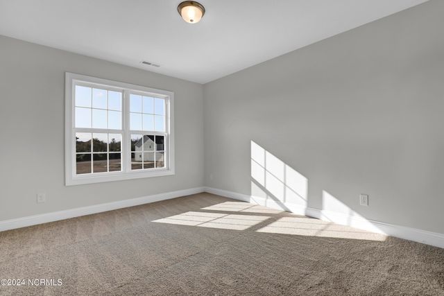 801 Calebs Creek Court, Maysville, NC 28555