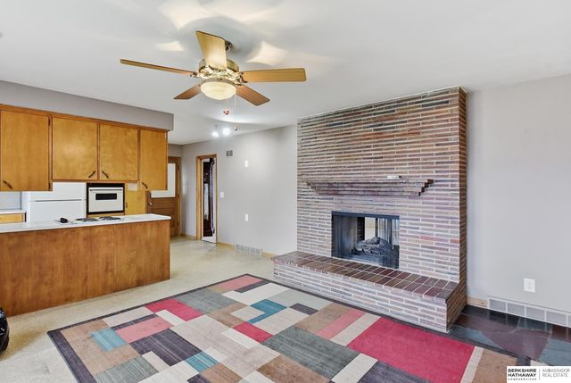 4668 Drexel Street, Omaha, NE 68117