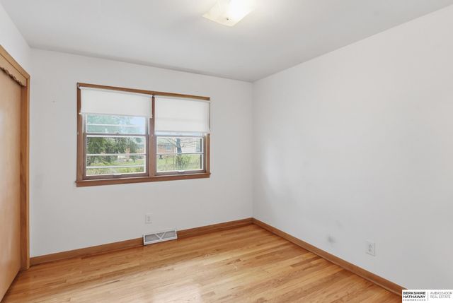 4668 Drexel Street, Omaha, NE 68117