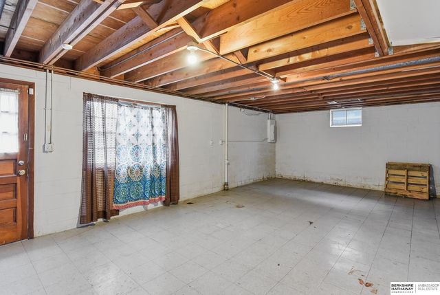 4668 Drexel Street, Omaha, NE 68117