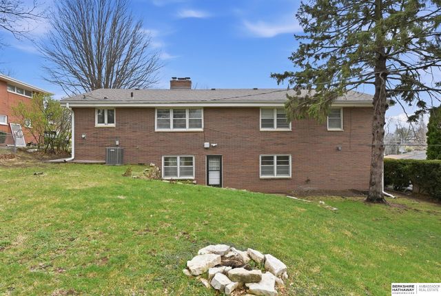 4668 Drexel Street, Omaha, NE 68117