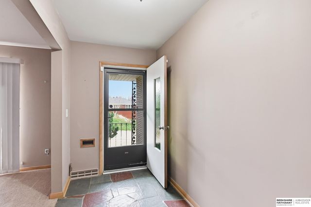 4668 Drexel Street, Omaha, NE 68117