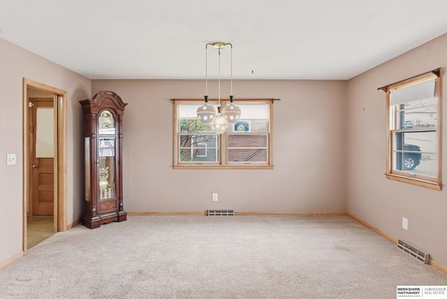 4668 Drexel Street, Omaha, NE 68117