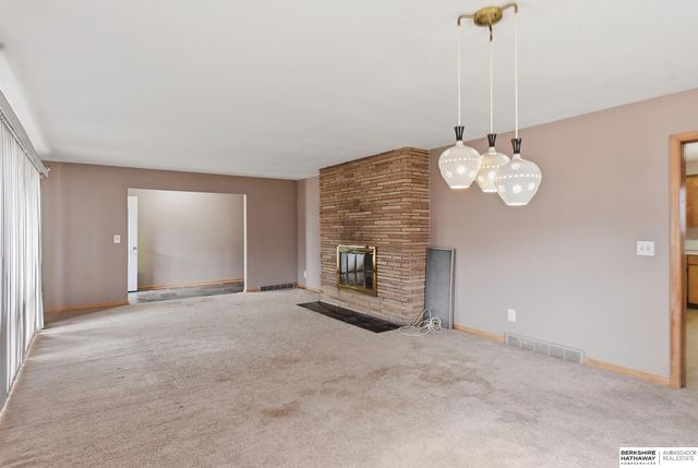 4668 Drexel Street, Omaha, NE 68117