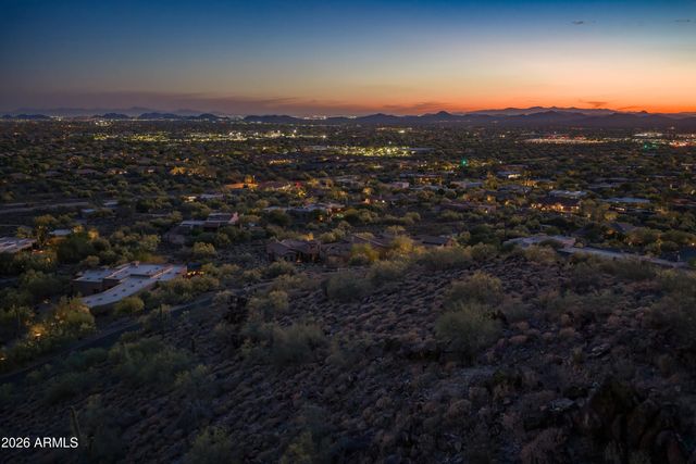 6308 E VILLA CASSANDRA Way 40, Carefree, AZ 85377