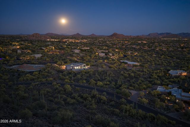 6308 E VILLA CASSANDRA Way 40, Carefree, AZ 85377