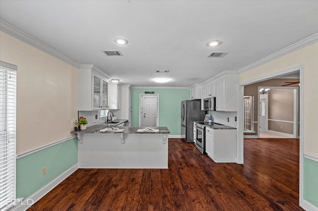 10336 Meadowview Drive, Keithville, LA 71047