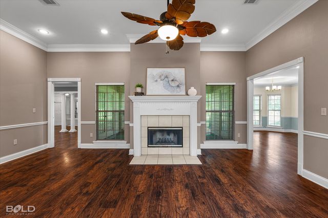 10336 Meadowview Drive, Keithville, LA 71047
