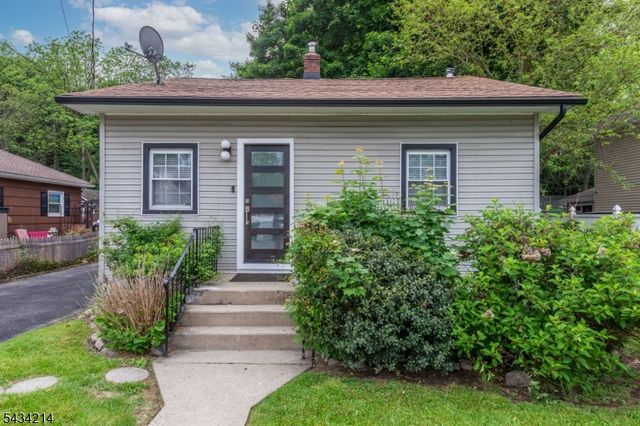 345 Rutherford Ave, Franklin Boro, NJ 07416