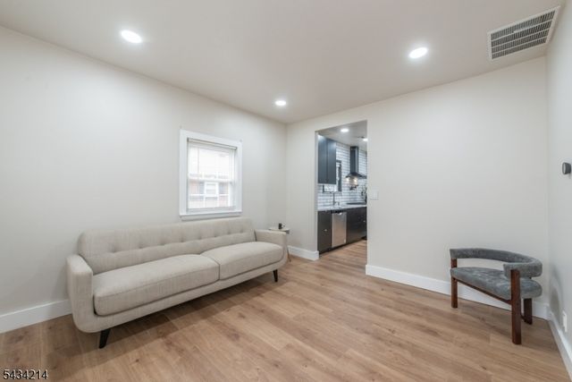 345 Rutherford Ave, Franklin Boro, NJ 07416