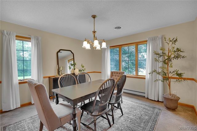 53 William Kidder Road, Lancaster, NY 14086