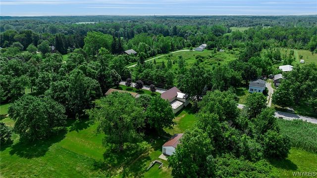 53 William Kidder Road, Lancaster, NY 14086