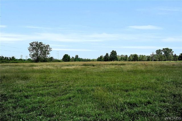 53 William Kidder Road, Lancaster, NY 14086