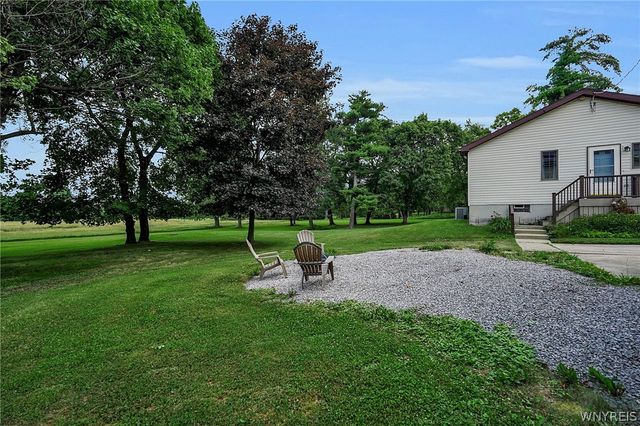 53 William Kidder Road, Lancaster, NY 14086