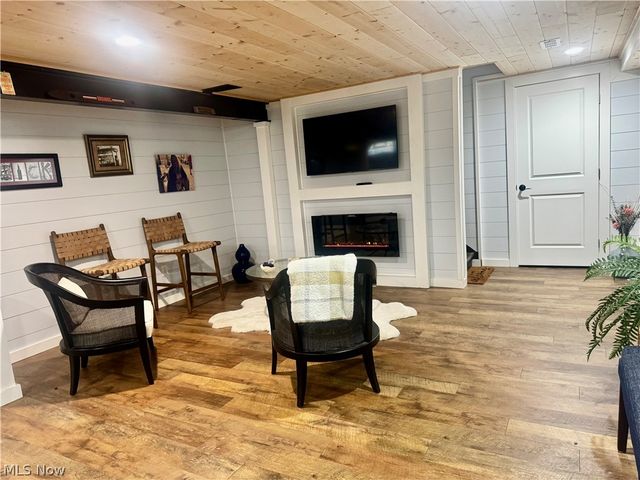 2954 Marion, Brunswick, OH 44212