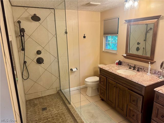 2954 Marion, Brunswick, OH 44212
