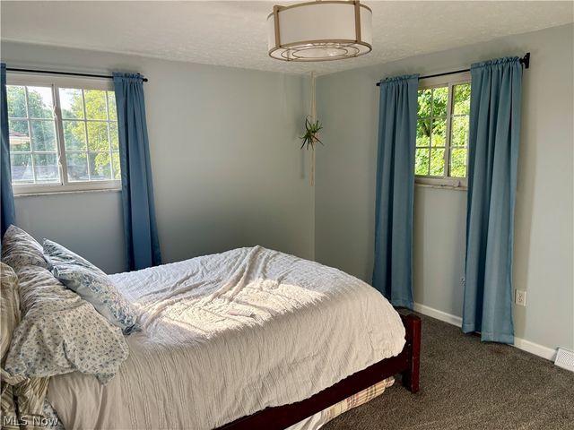 2954 Marion, Brunswick, OH 44212