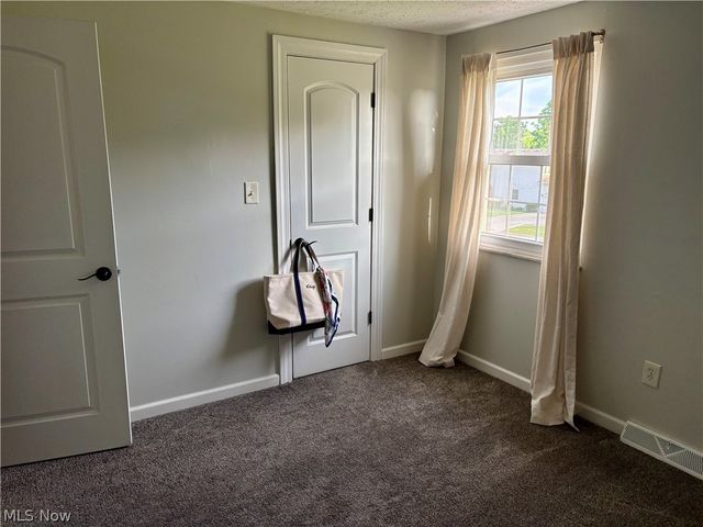 2954 Marion, Brunswick, OH 44212