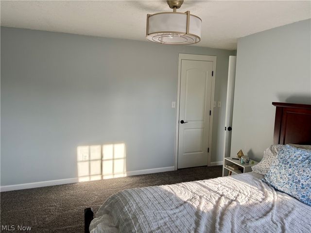 2954 Marion, Brunswick, OH 44212