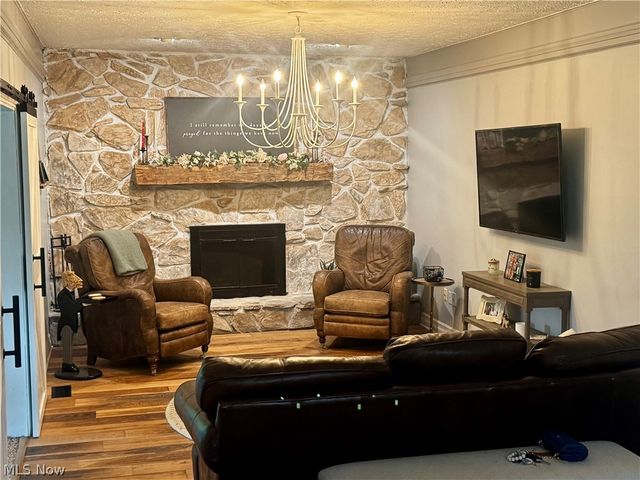 2954 Marion, Brunswick, OH 44212