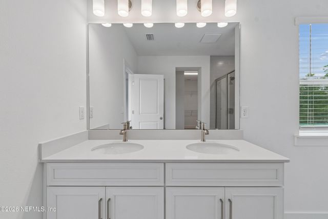 10240 MINERAL Road, Jacksonville, FL 32256