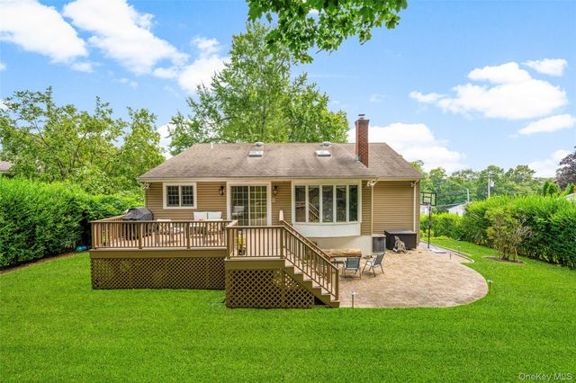 5 Oakridge Road, White Plains, NY 10607