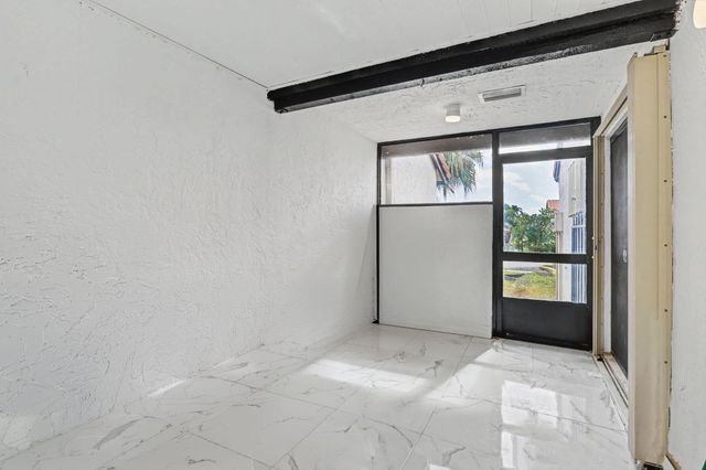 17 Columbia Court, Deerfield Beach, FL 33442