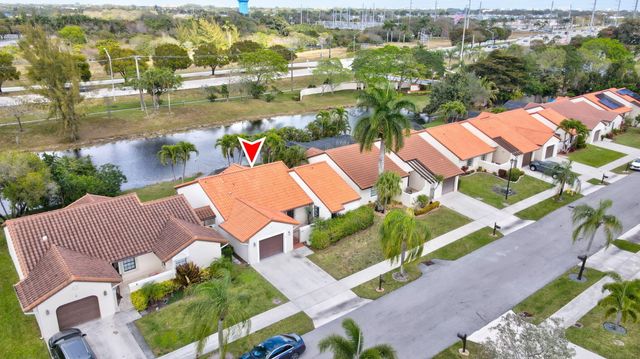 17 Columbia Court, Deerfield Beach, FL 33442