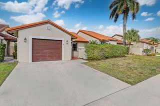 17 Columbia Court, Deerfield Beach, FL 33442