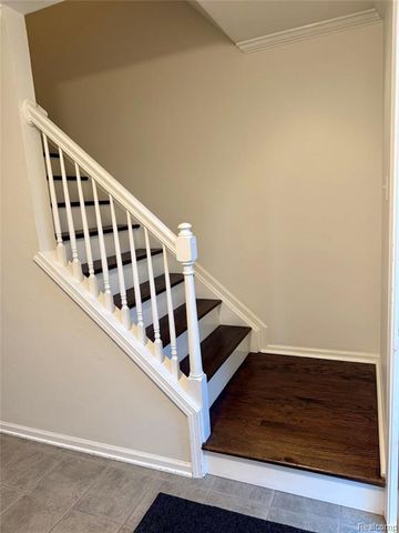 3761 Acadia Drive, Lake Orion, MI 48360