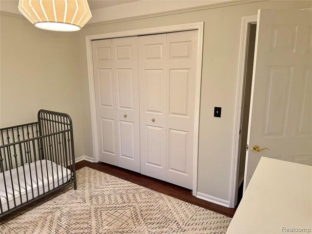 3761 Acadia Drive, Lake Orion, MI 48360