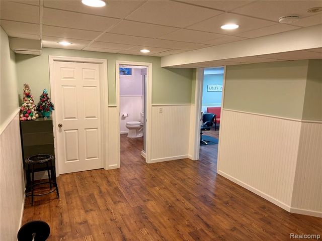 3761 Acadia Drive, Lake Orion, MI 48360