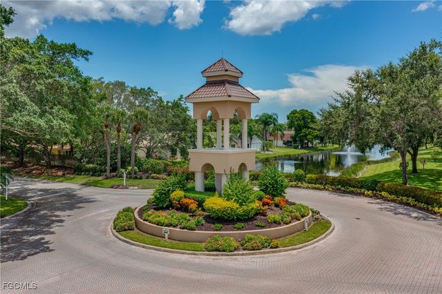 14850 Paradigm CT, Fort Myers, FL 33919