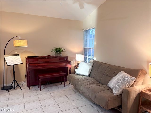 14850 Paradigm CT, Fort Myers, FL 33919