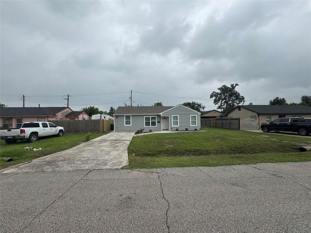 13307 Joliet Street, Houston, TX 77015