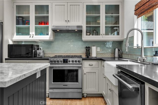 5644 Tobias Avenue, Sherman Oaks, CA 91411