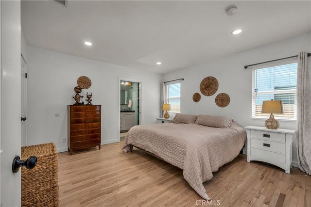 5644 Tobias Avenue, Sherman Oaks, CA 91411