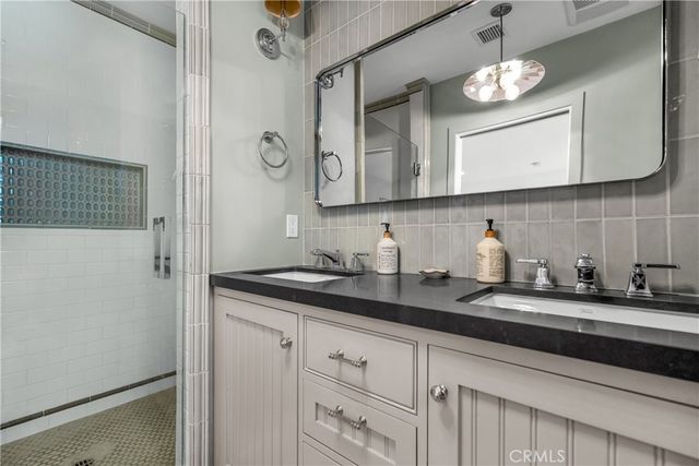 5644 Tobias Avenue, Sherman Oaks, CA 91411