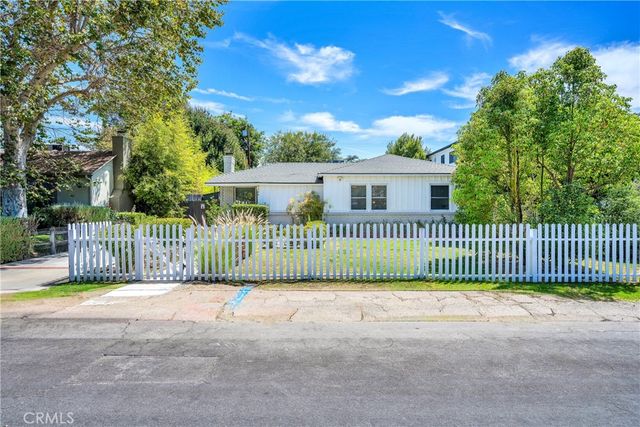 5644 Tobias Avenue, Sherman Oaks, CA 91411