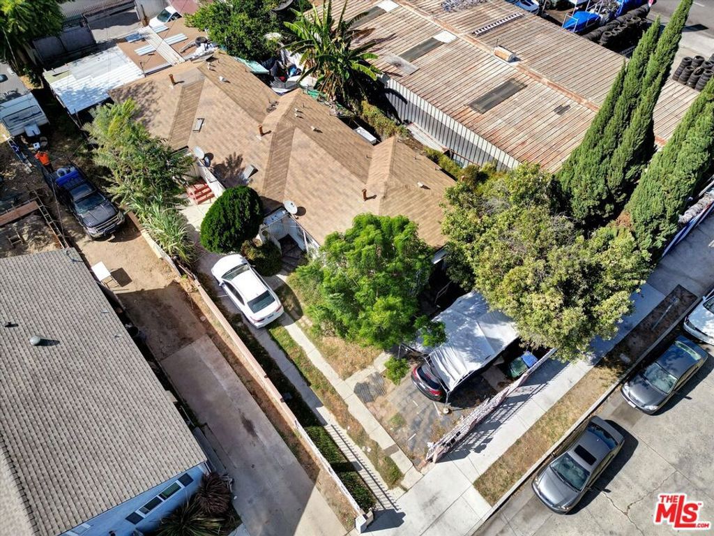 8611 Elm Street, Los Angeles, CA 90002 — photo 5