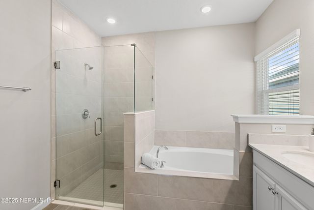 6767 EVENING DUSK Drive, Jacksonville, FL 32244