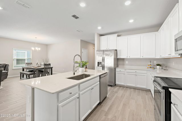 6767 EVENING DUSK Drive, Jacksonville, FL 32244