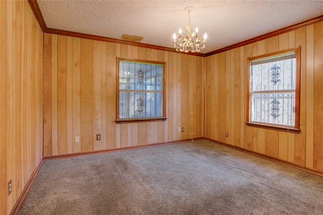 614 Marshalldell Avenue, Dallas, TX 75211