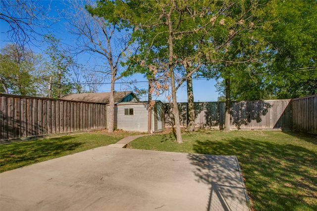 614 Marshalldell Avenue, Dallas, TX 75211