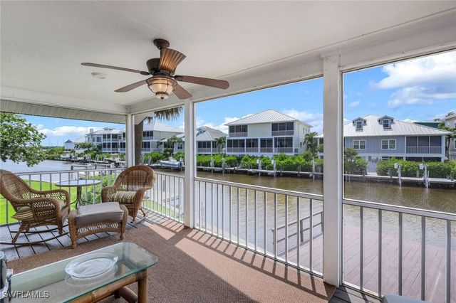 691 Palm DR, Goodland, FL 34140