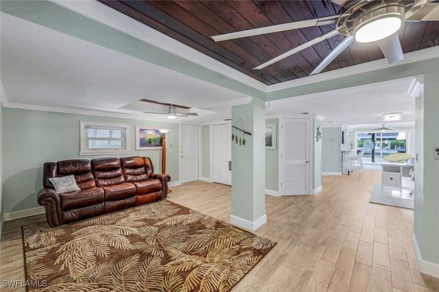 691 Palm DR, Goodland, FL 34140